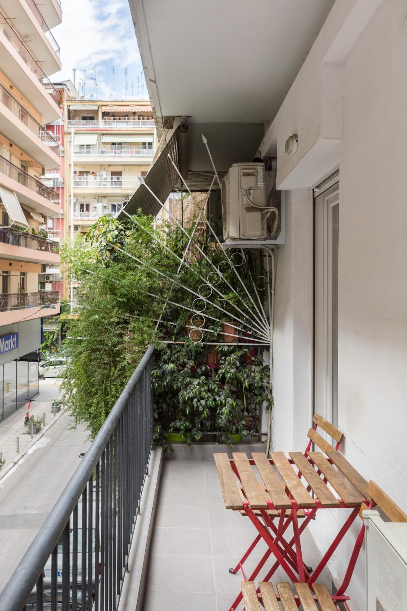 Raspberry Apt By Halu! Apartments Thessaloniki Exterior photo